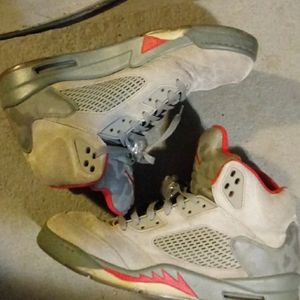 Jordan Retro 5 Stucco/Camo